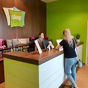  Капсульный отель Sleep 'n Fly Sleep Lounge, D-gates Terminal 1 - Transit Only ОАЭ